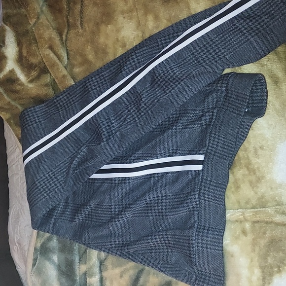 Jeans - Picture 2 of 2